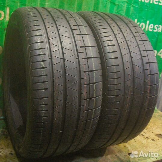 Pirelli P Zero Corsa 325/35 R22 114Y