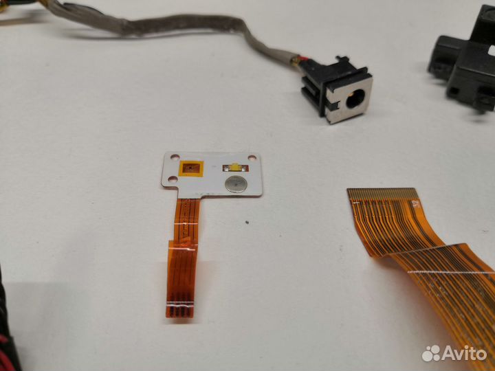 Платы, разъёмы для Toshiba U400D