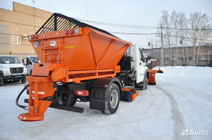 Комбинированная дорожная машина (кдм)