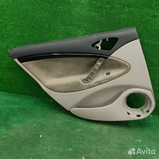 Накладка двери внутренняя задняя левая Citroen C5
