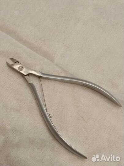 Кусачки для маникюра