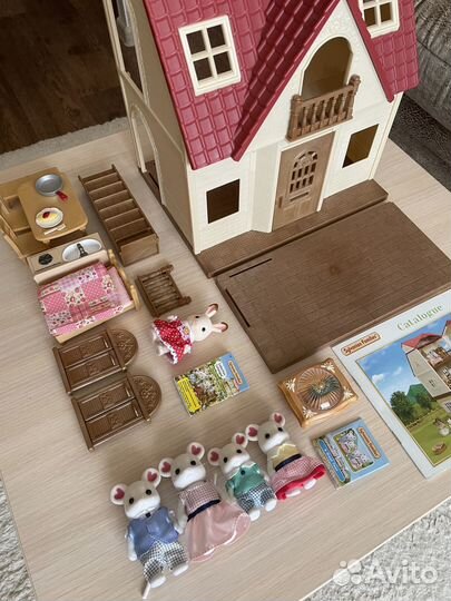 Sylvanian Families 3 набора: домик + мышки + лампа
