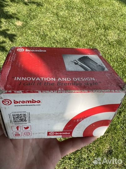 Тормозные колодки brembo P59060 задние