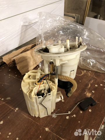 Модуль подачи топлива бензонасос Audi A4 A5 Q5