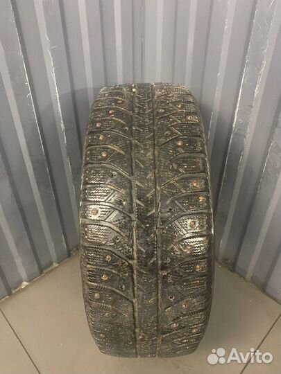 Bridgestone Ice Cruiser 7000 205/55 R16 91T