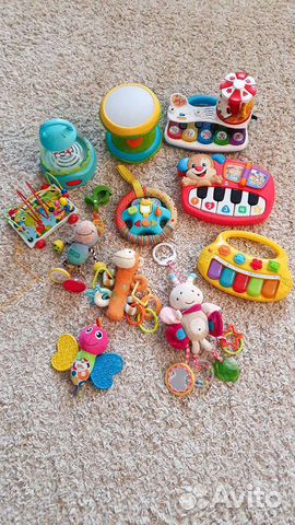 Игрушки для малышей,музыкальные