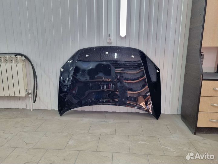 Капот на ваз Гранту