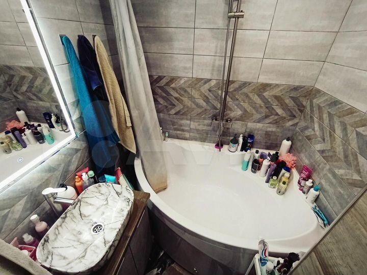 2-к. апартаменты, 60 м², 8/9 эт.