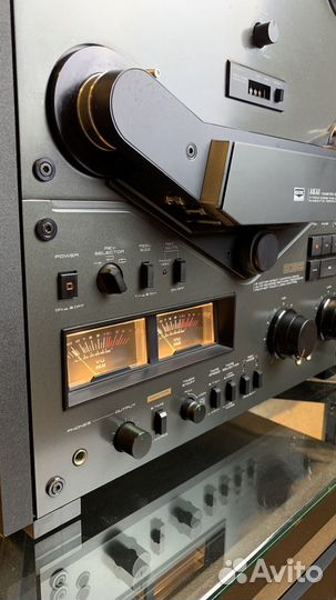 Катушечный магнитофон Akai GX-636