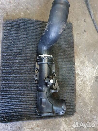 Впускной патрубок mercedes sprinter om646