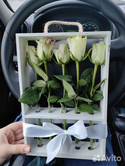 Цветы в колбах