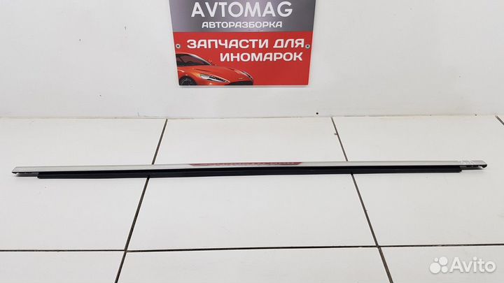 Молдинг двери задний левый (Geely Tugella)