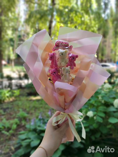 Шоколадные мишки, цветы, шоколадный букет