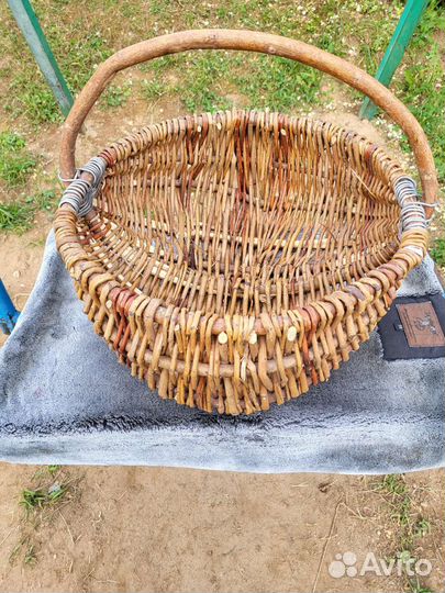 Корзина плетеная для грибов