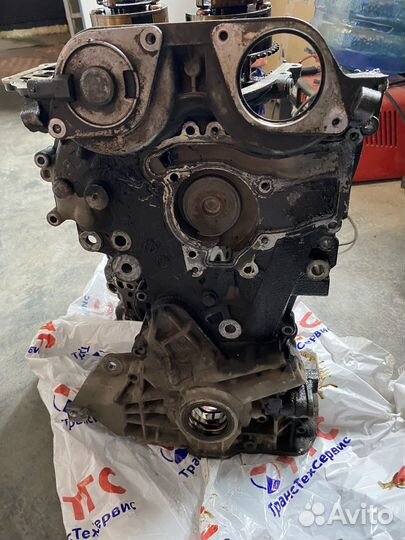 Блок цилиндров Opel Astra J Turbo 1.4