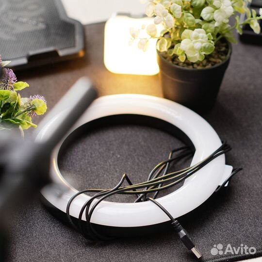 Свет для съемки, кольцевая лампа