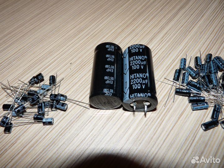 Конденсаторы разные