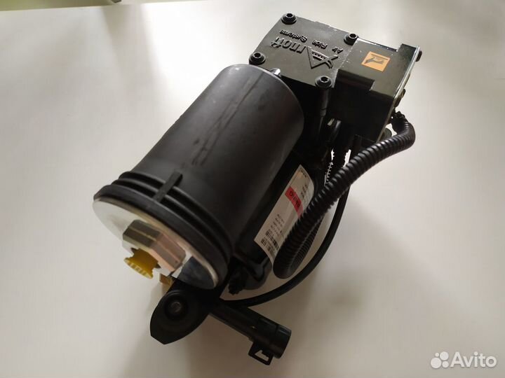 Компрессор пневмоподвески mercedes vito W638 новый