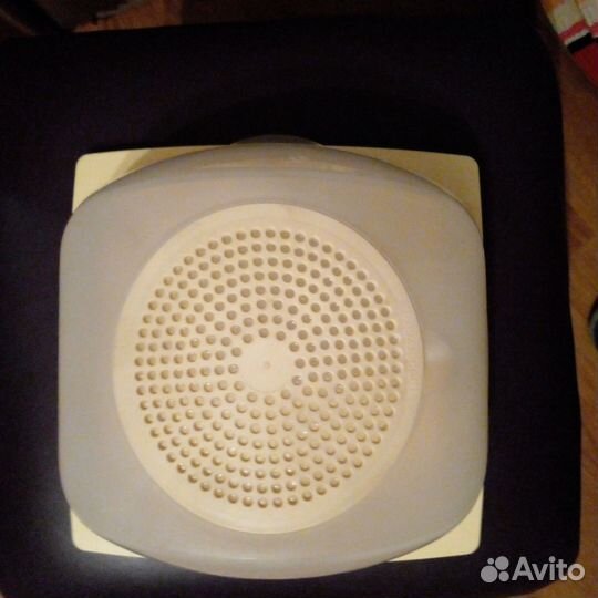 Сырница tupperware