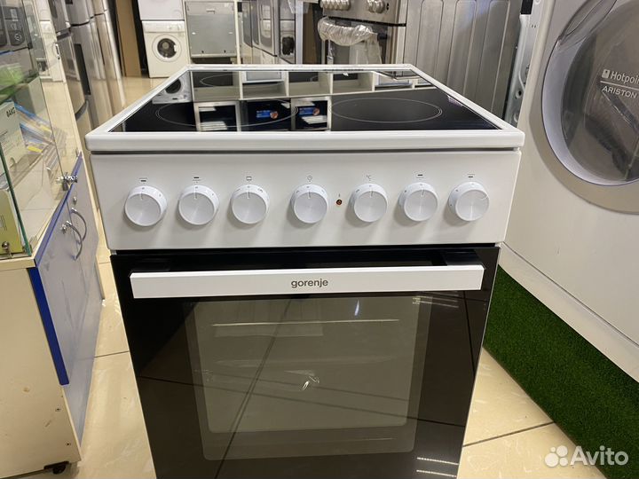 Электрическая плита (50-55 см) Gorenje GEC5B42WG