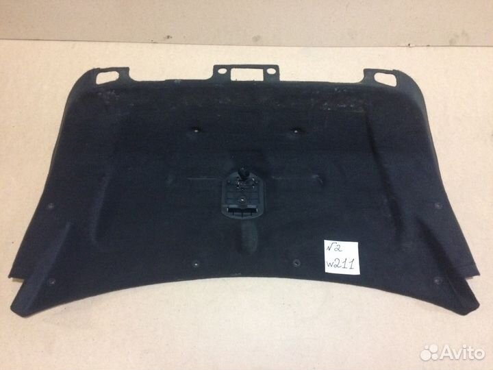 Обшивки багажника Mercedes W211