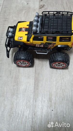 Машина Jeep на радиоуправлении