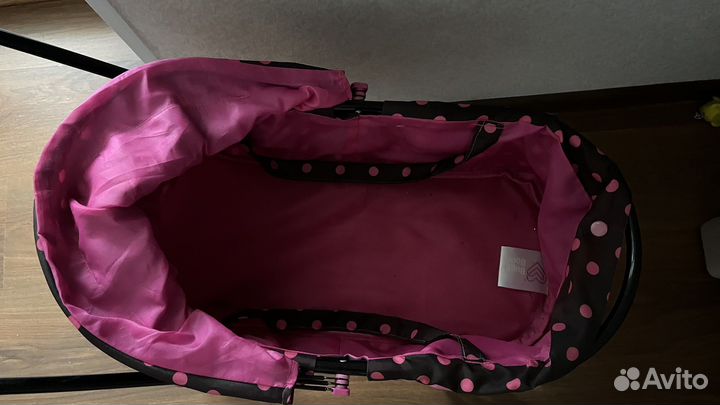 Коляска кукольная