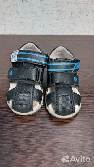 Сандалии для мальчика 22 размер