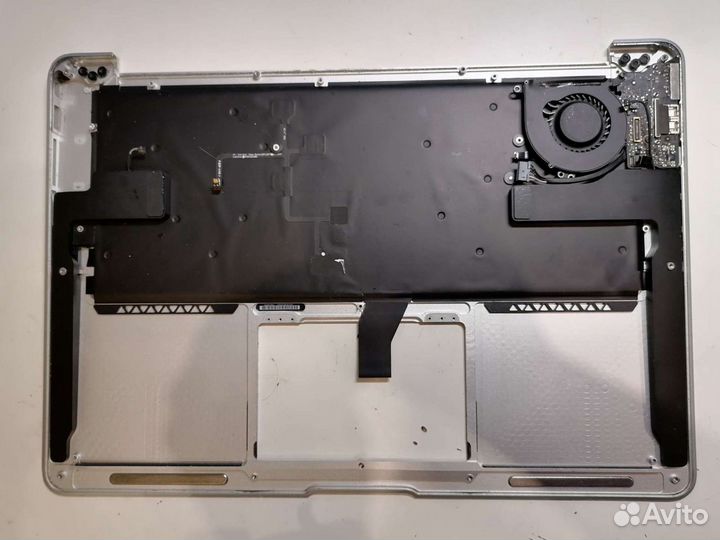 На запчасти MacBook Air A1466 13