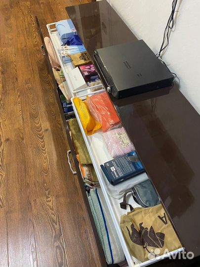 Продаю тумбу по телевизор