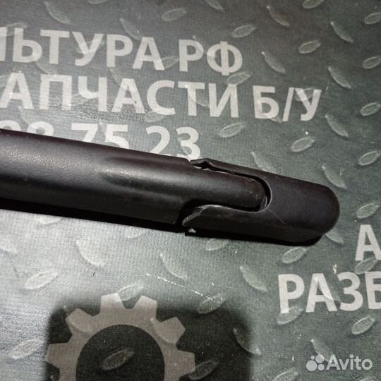 Задний дворник Renault Sandero 1