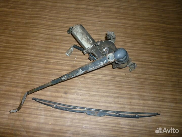 Стеклоочиститель задний SsangYong Musso