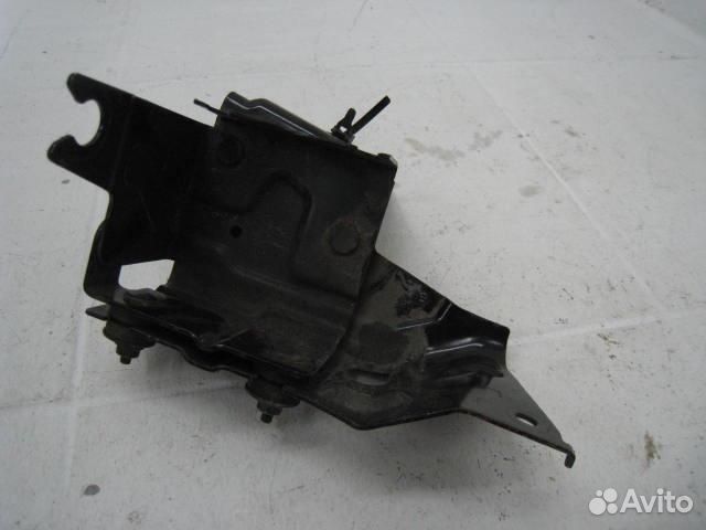 Кронштейн крепления блока абс Nissan Qashqai J11