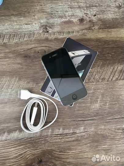 Телефон iPhone 4s ios 6.1.3