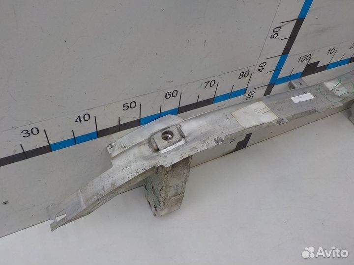 Усилитель переднего бампера BMW 5-Series/M5