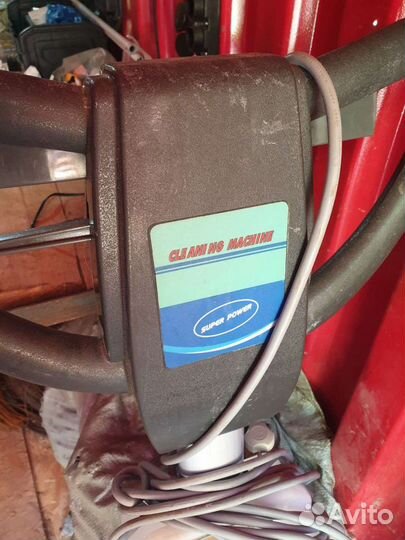 Роторная машинка для уборки и полировки