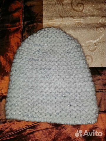 Шапки женские 54-55 обхват головы, тянутся