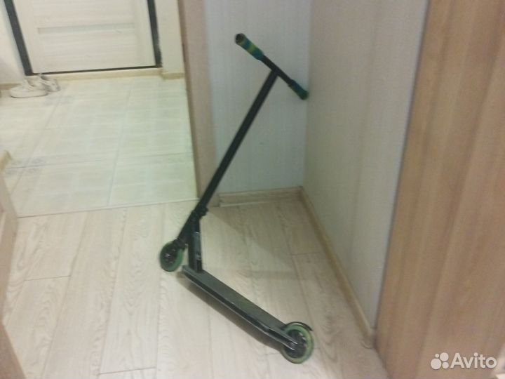 Трюковой самокат