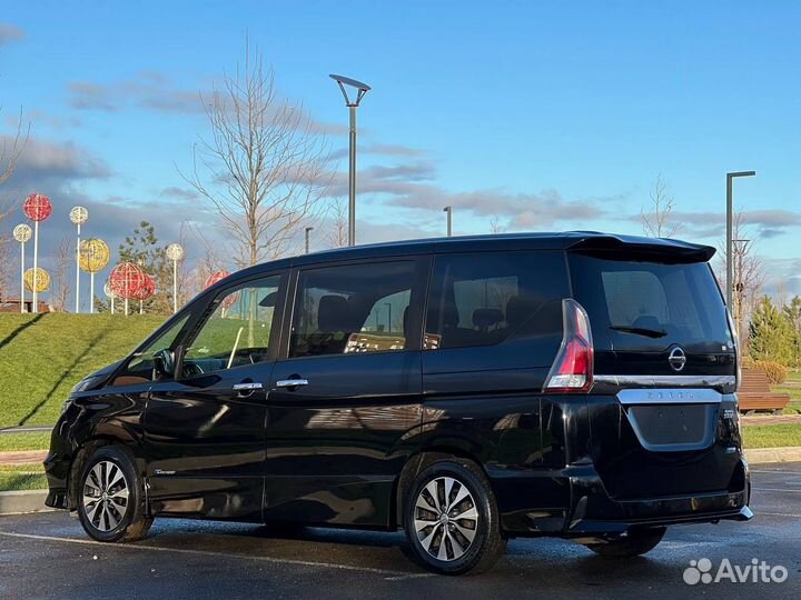 Nissan Serena 2.0 CVT, 2018, 109 195 км