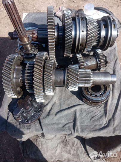 Коробка ямз236