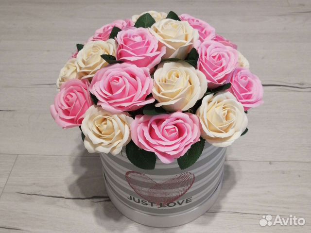 Букеты из неувядающих мыльных роз