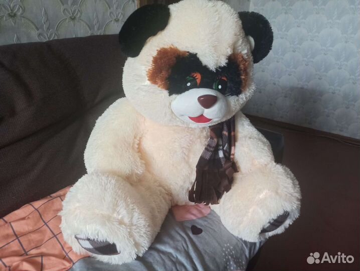 Мягкая игрушка енот с шарфиком