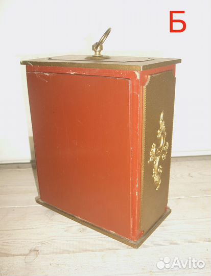 Настольные кварцевые часы Янтарь СССР