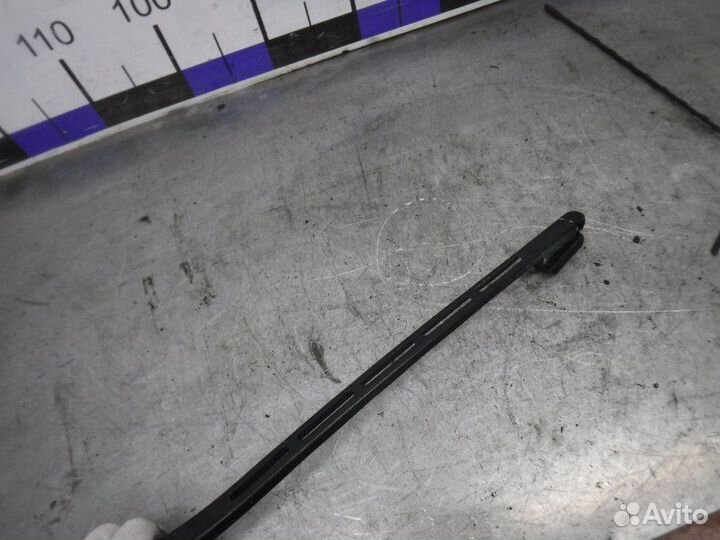 Поводок дворника передний левый Peugeot 307 TU5JP4