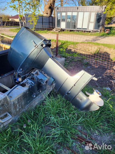 Моторная лодка