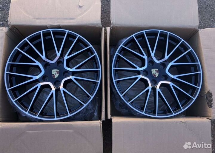 R21 Разноширокие Porsche Cayenne / Panamera 5x130