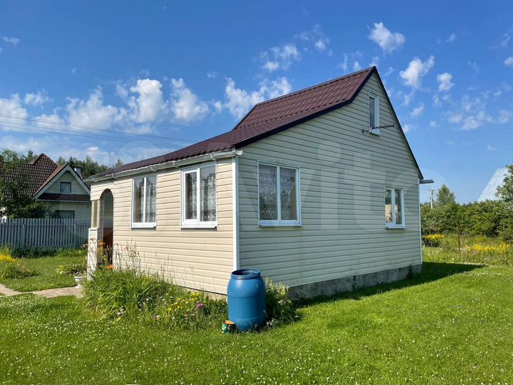 Дача 40 м² на участке 10 сот.