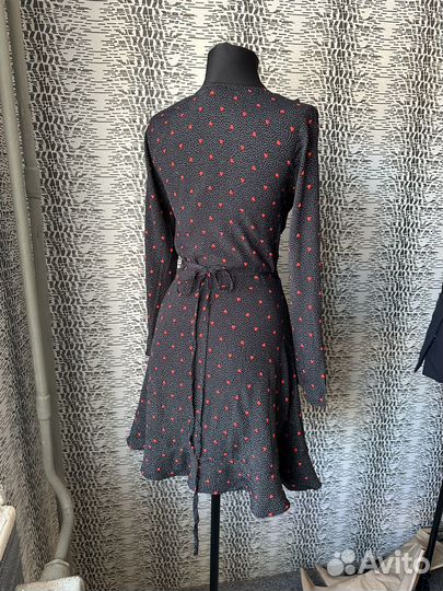 Платье женское H&M 40/42