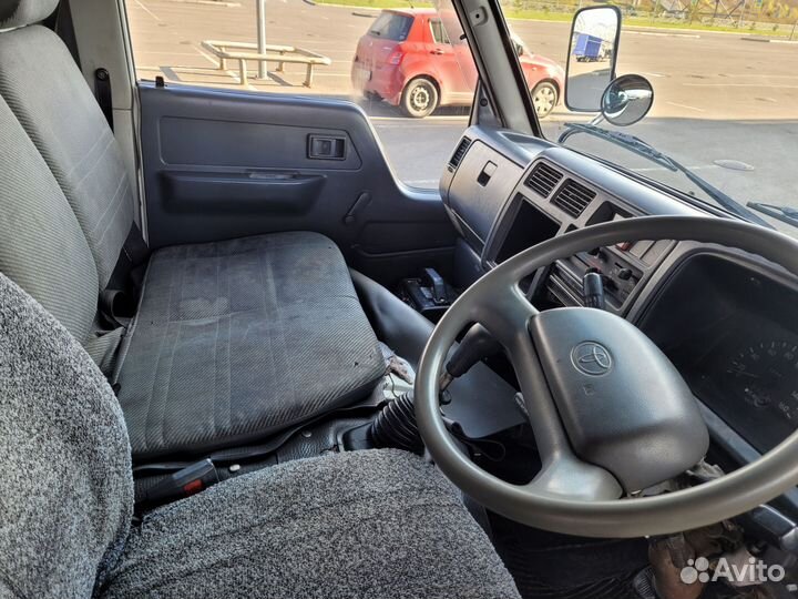 Toyota ToyoAce, 1995