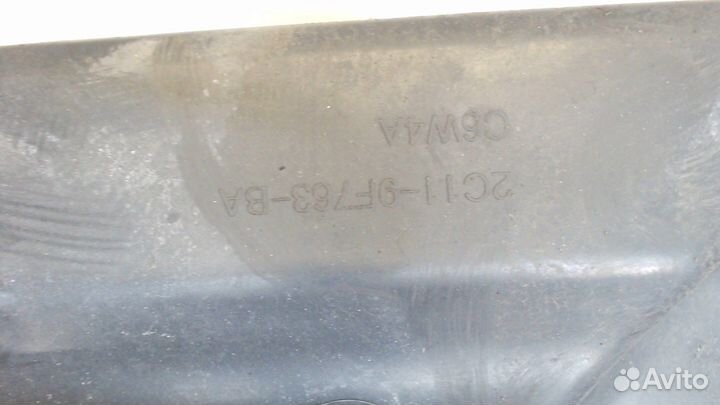 Корпус воздушного фильтра Ford Transit, 2002